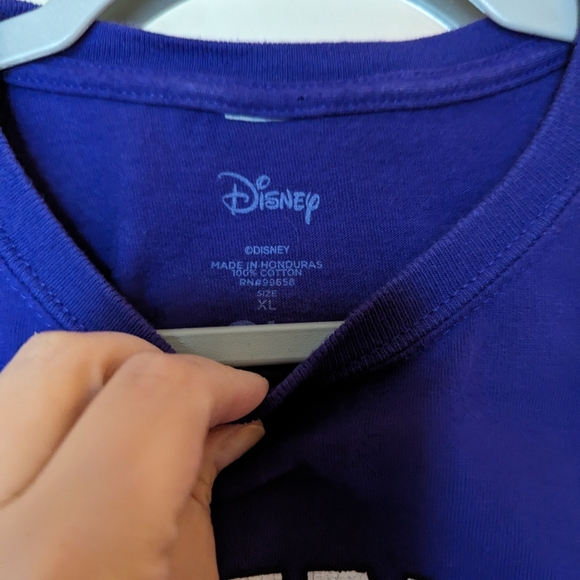 RARE Northern Iowa Panthers Tshirt with Mickey and Minnie Mouse - Picture 3 of 9